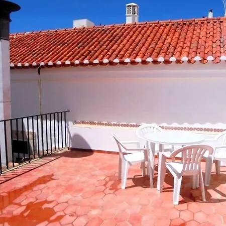 Apartment Ema's And Nightlife House