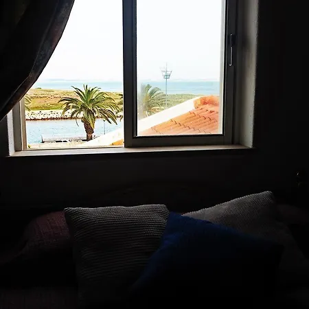 Apartmán Ema's And Nightlife House *